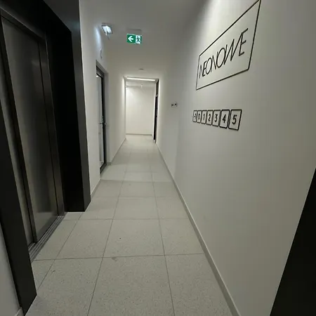 Osiedle Neonowe Lejlighed