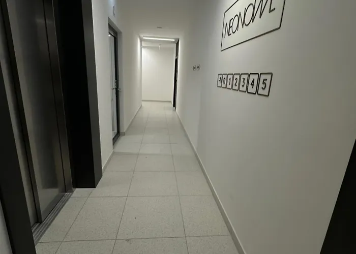 Osiedle Neonowe דירה